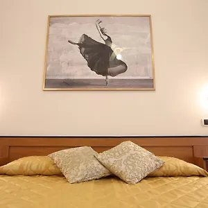 *** Hotel Casa Del Italy